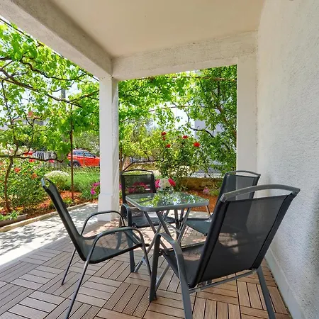 Apartamento Klarin Zadar