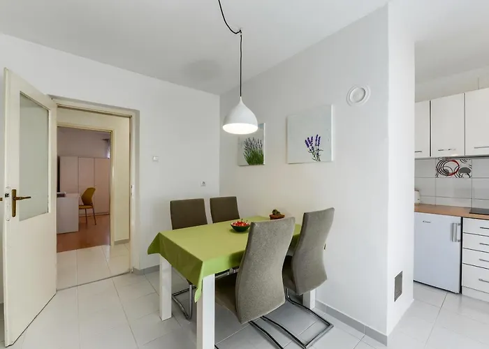 Apartamento Klarin