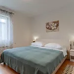 Apartment Klarin Zadar