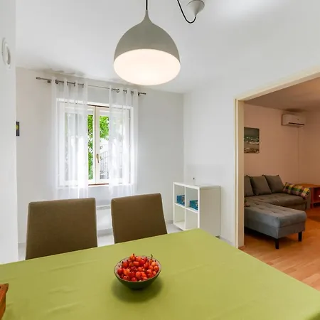Apartment Klarin