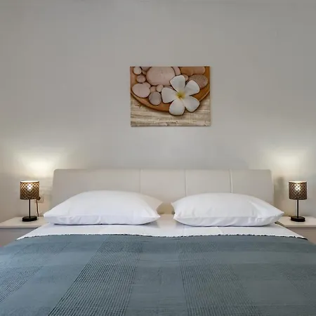 Klarin Apartment